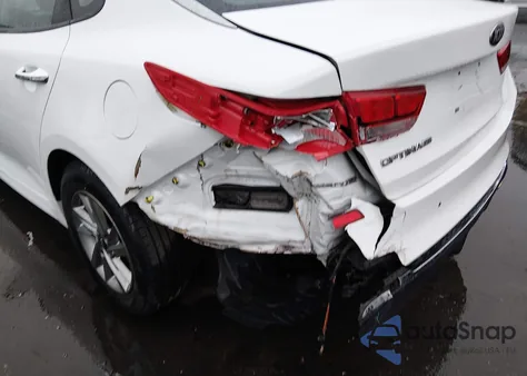 2019 Kia Optima Lx from USA, damaged, VIN 5XXGT4L30KG301789